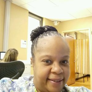 Meet your Posher, Anissa